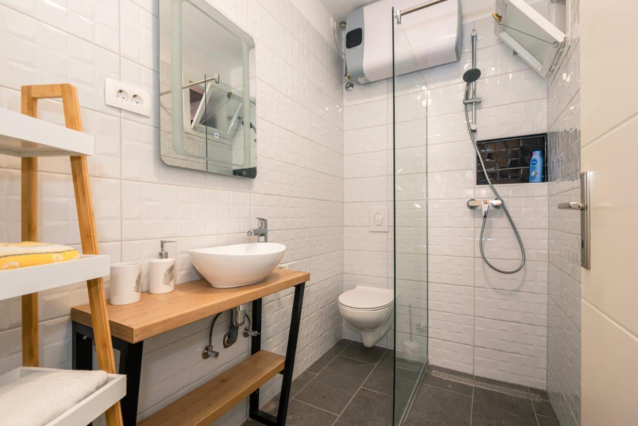 Studio Apartman Max Center Of The Old Town Free Parking Beautiful View Sibenik Bagian luar foto